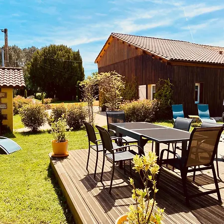 Two Homes With 6 Bedrooms, Air Con & Private Heated 10x4m Salt Water Pool - 40 Mins From Bergerac